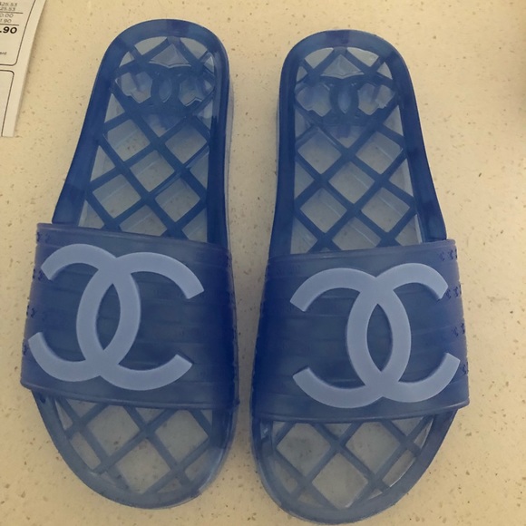 chanel clear jelly sandals